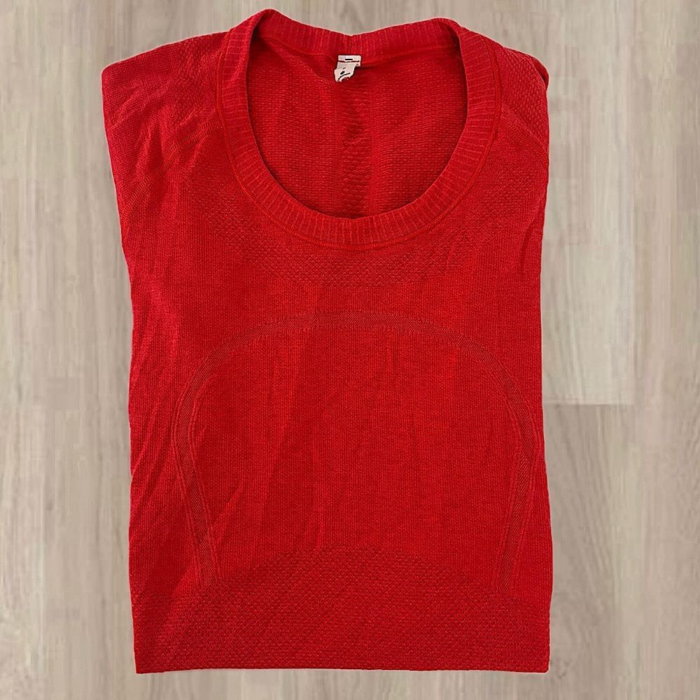 Lululemon Short Sleeve Training Shirt